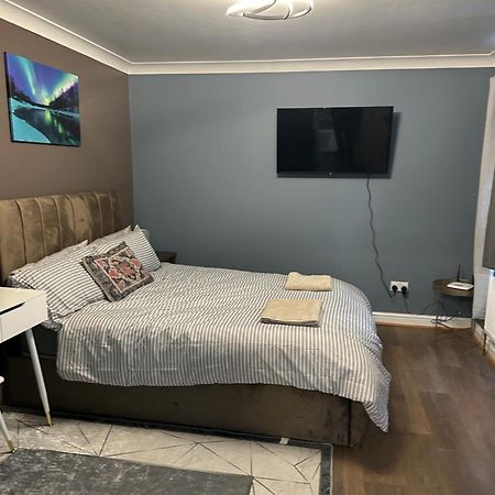 Amazing Ground Floor One Bedroom Apartment Forest Road London Ngoại thất bức ảnh