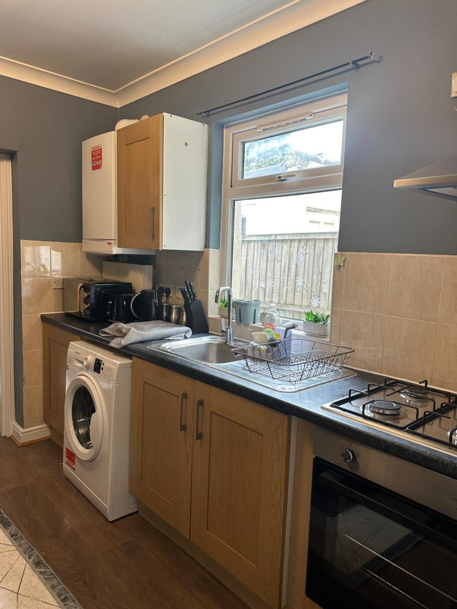 Amazing Ground Floor One Bedroom Apartment Forest Road London Ngoại thất bức ảnh